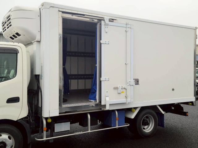 日野 デュトロ 2RG-XZU712M(2WD)の写真8