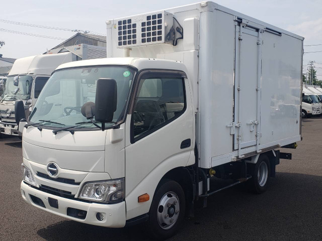 日野 デュトロ 2RG-XZC605M 2WD