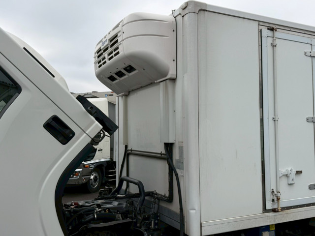 いすゞ エルフ TPG-NPR85AN(2WD)の写真18