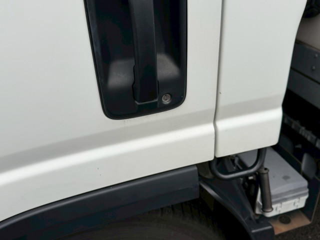 いすゞ エルフ TPG-NPR85AN(2WD)の写真20