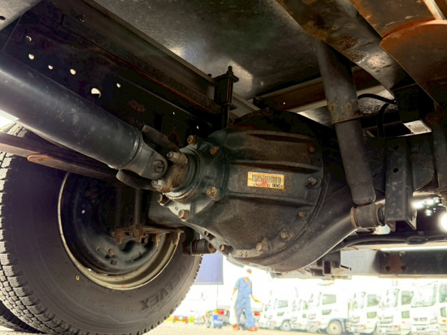 いすゞ エルフ TPG-NPR85AN(2WD)の写真39