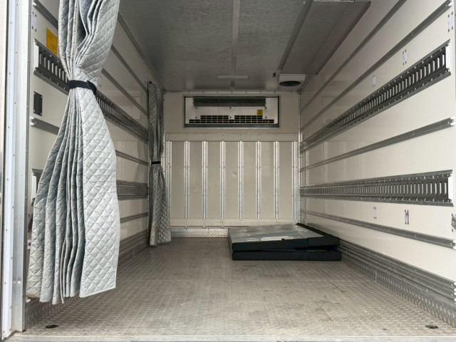 いすゞ エルフ TPG-NPR85AN(2WD)の写真11