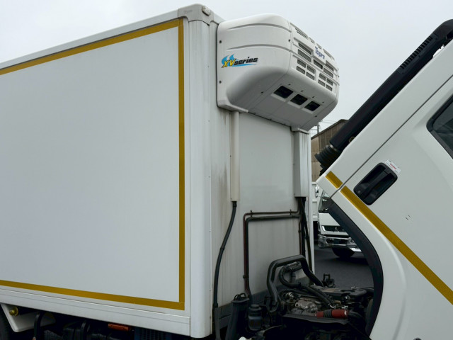 いすゞ エルフ TPG-NPR85AN(2WD)の写真20