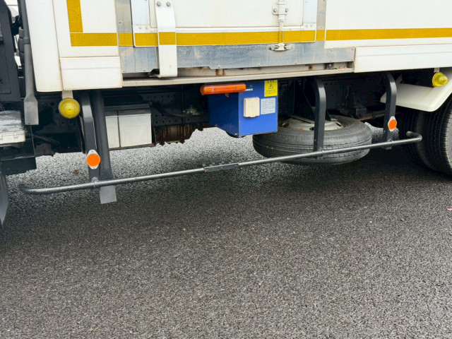 いすゞ エルフ TPG-NPR85AN(2WD)の写真23