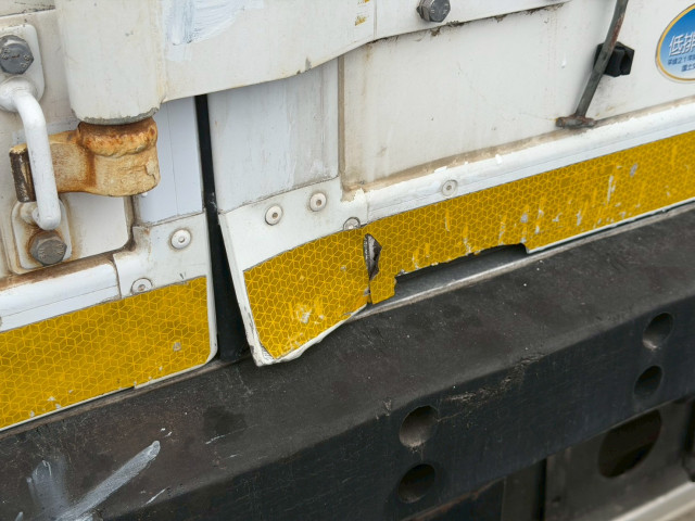 いすゞ エルフ TPG-NPR85AN(2WD)の写真28
