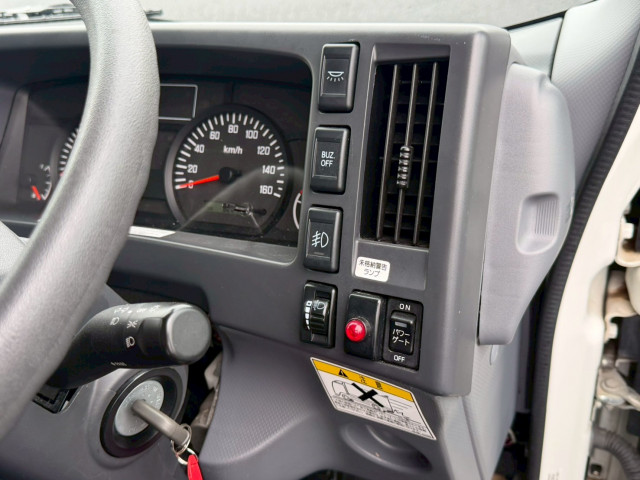 いすゞ エルフ TPG-NPR85AN(2WD)の写真47