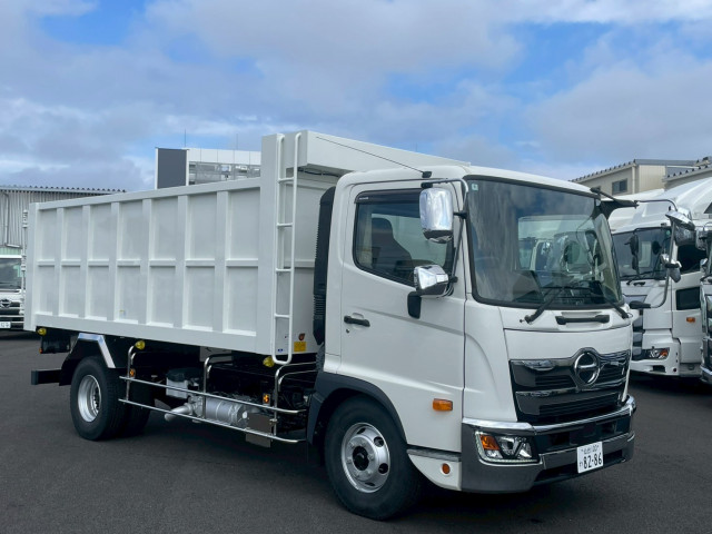 日野 レンジャー 2PG-FC2ABA(2WD)の写真3