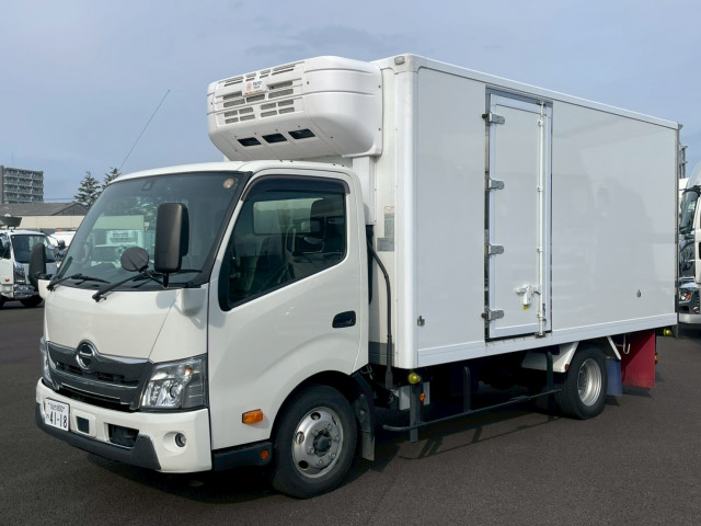 デュトロ 冷蔵・冷凍車