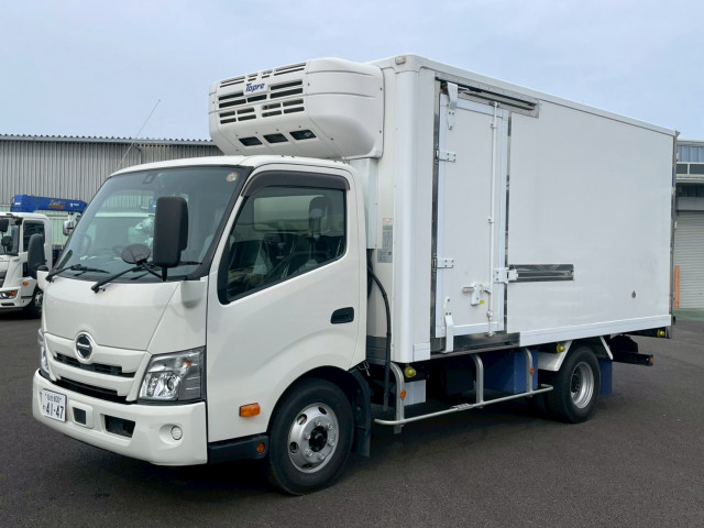日野 デュトロ 2RG+XZU712M(2WD)｜中古トラックなら【トラック市】