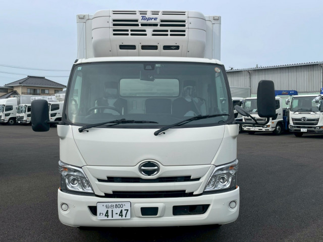 日野 デュトロ 2RG+XZU712M(2WD)の写真2