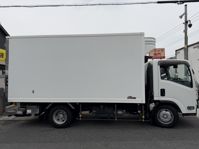 いすゞ エルフ TPG-NPR85AN(2WD)の写真3
