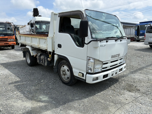 いすゞ エルフ TKG-NKR85ANの写真3