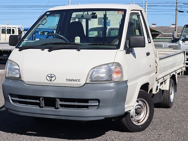 トヨタ タウンエーストラック GC-KM70 2WD