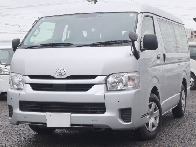 トヨタ ハイエーストラック 3BA-TRH214W(2WD)の写真1