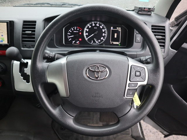 トヨタ ハイエーストラック 3BA-TRH214W(2WD)の写真4