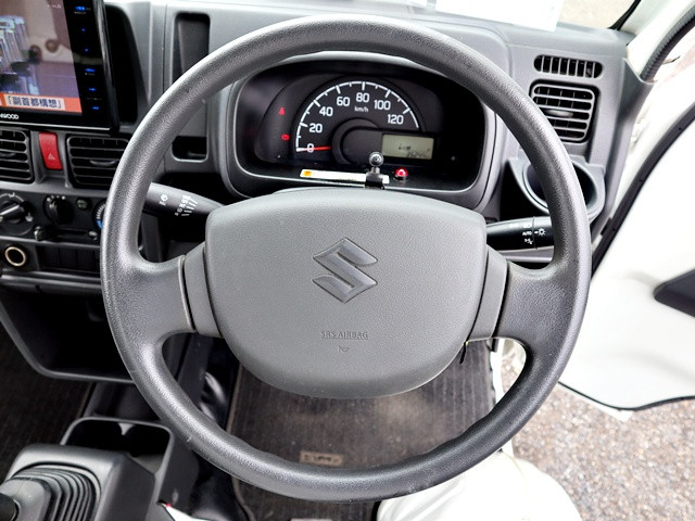 スズキ キャリイ 3BA-DA16T(4WD)の写真4
