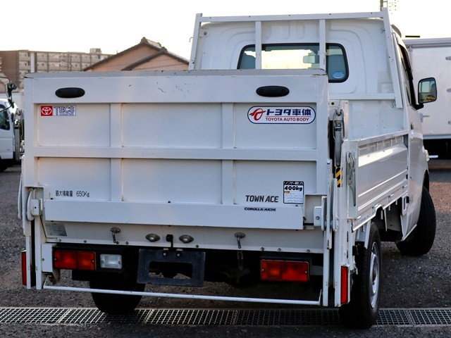 トヨタ タウンエーストラック DBF-S402U改(2WD)の写真3