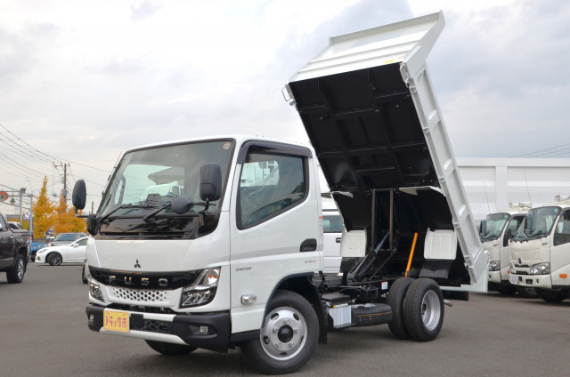 三菱 キャンター 2RG-FBA60 2WD