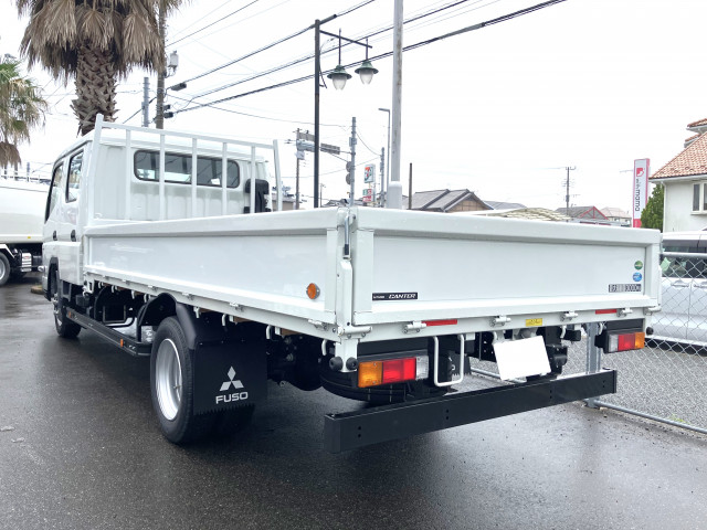三菱 キャンター 2RG-FEB50(2WD)の写真2