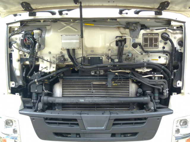 いすゞ ギガ 2PG-EXD52CD(2WD)の写真8