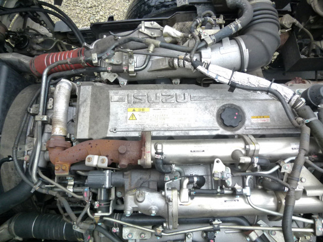 いすゞ ギガ 2PG-EXD52CD(2WD)の写真21