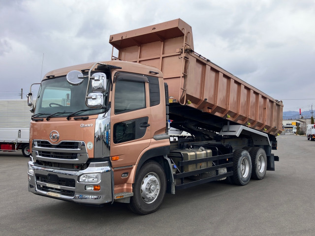 ＵＤ クオン QPG-CW5YL 6x4