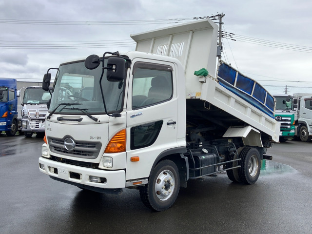 日野 レンジャー TKG-FC9JCAP(2WD)の写真1