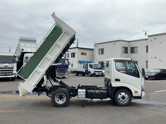 日野 デュトロ 2RG-XZU600T(2WD)の写真6