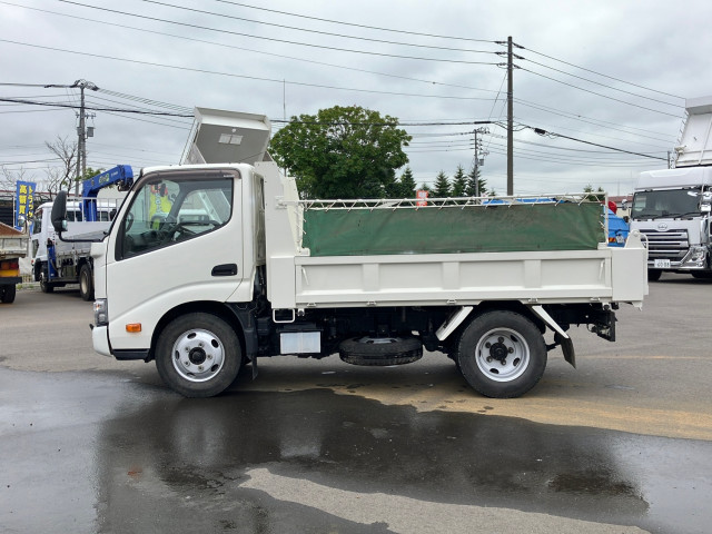 日野 デュトロ 2RG-XZU600T(2WD)の写真7