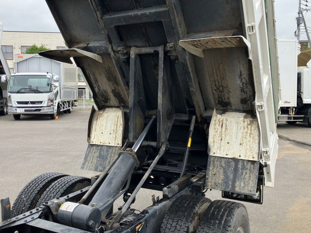 日野 デュトロ 2RG-XZU600T(2WD)の写真13