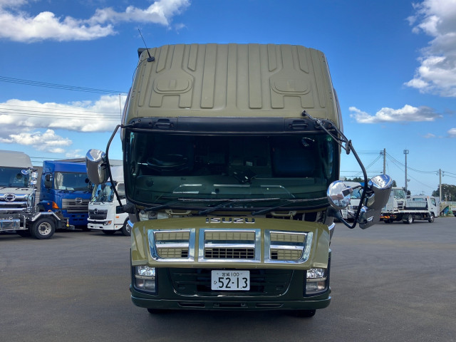 いすゞ ギガ QKG-CXZ77AT(6x4)の写真23