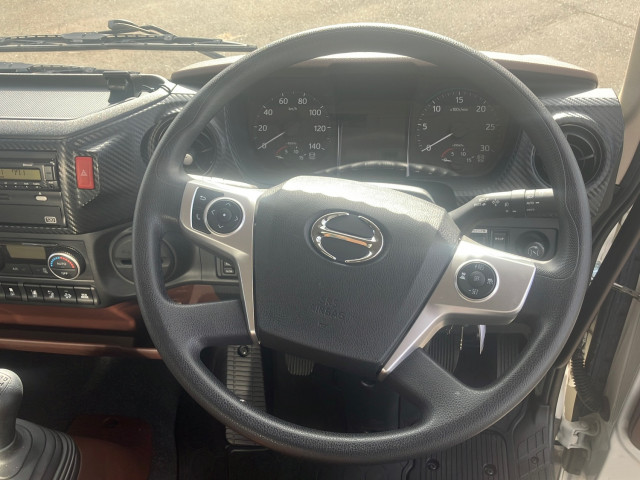 日野 レンジャー 2KG-FD2ABG(2WD)の写真18
