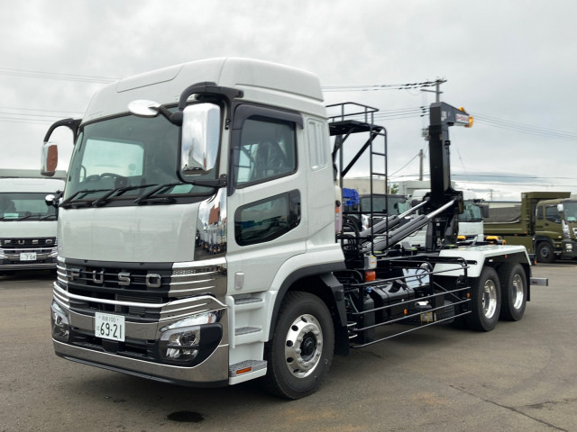 車 中型車用☆ふそう ステンレス製 はしご 新品未使用 左側