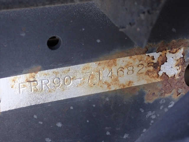 いすゞ フォワード 2RG-FRR90T2(2WD)の写真34