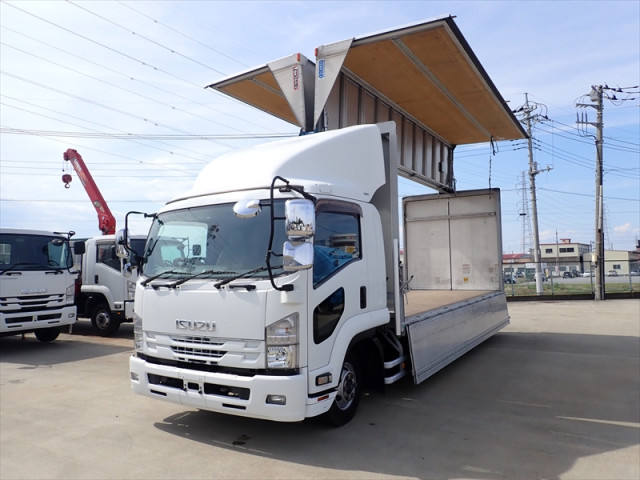 いすゞ フォワード TKG-FRR90T2(2WD)の写真16