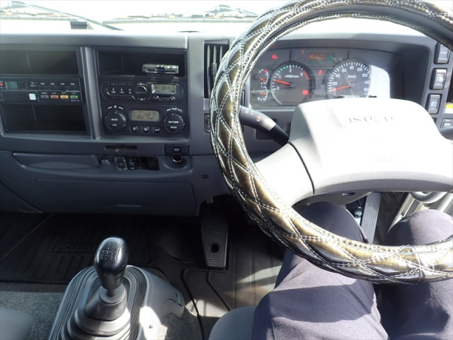 いすゞ フォワード TKG-FRR90T2(2WD)の写真33