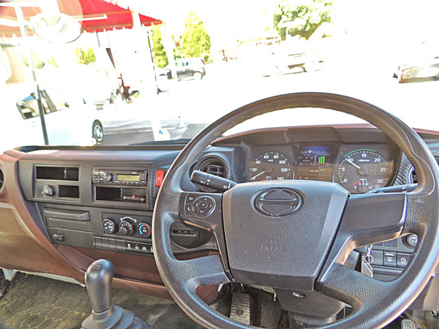 日野 レンジャー 2KG-Fc2ABA(2WD)の写真19
