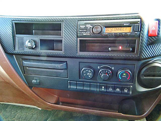日野 レンジャー 2KG-Fc2ABA(2WD)の写真20