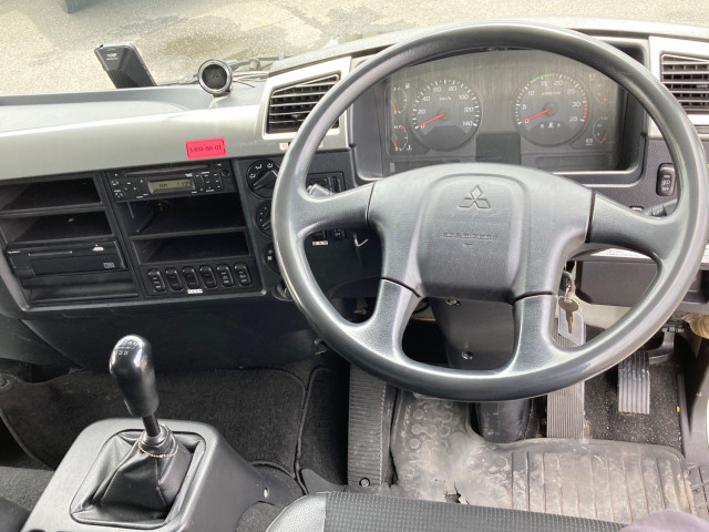 三菱 ファイター 2KG-FK65FZ(2WD)の写真19