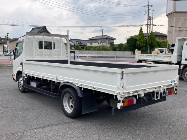 トヨタ ダイナ 2RG-XZU655(2WD)の写真4