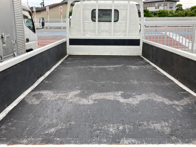 トヨタ ダイナ 2RG-XZU655(2WD)の写真7