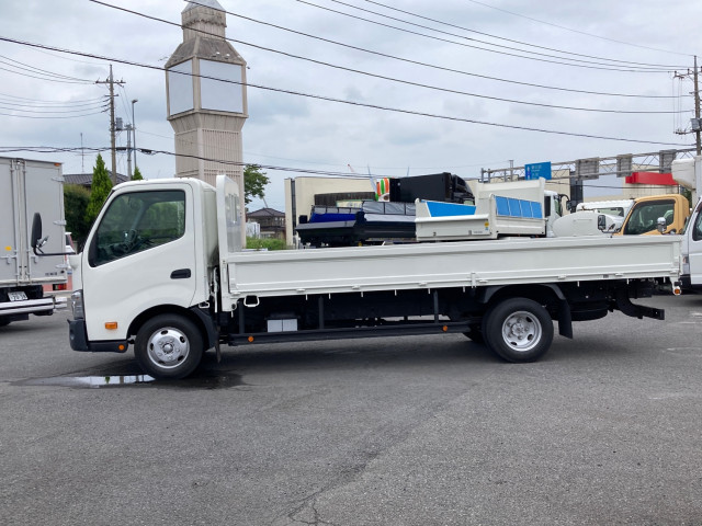 トヨタ ダイナ 2RG-XZU720(2WD)の写真5