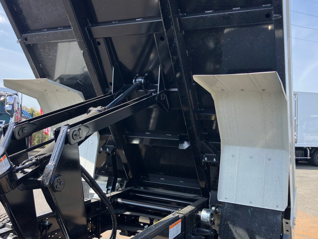 三菱 ファイター 2KG-FK72F(2WD)の写真12