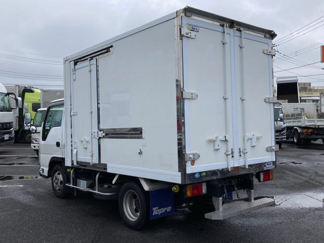 日産 アトラス 2RG-AHR88AN(2WD)の写真4