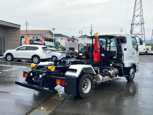 三菱 ファイター 2KG-FK62F(2WD)の写真3