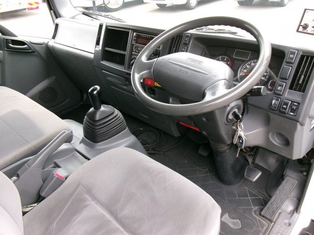 マツダ タイタン SKG-LPR85YN(2WD)の写真5