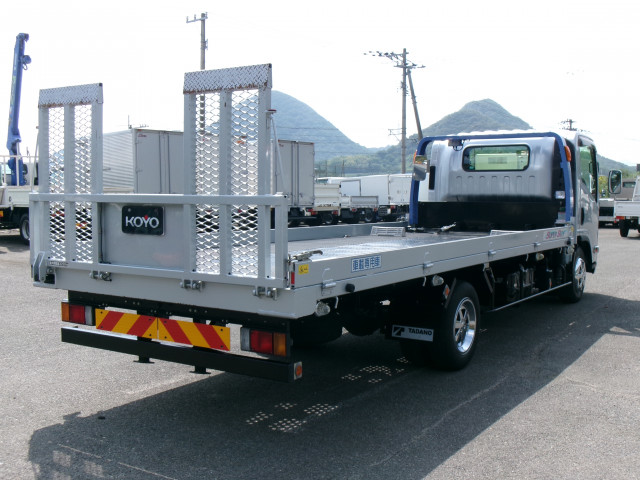 いすゞ エルフ NPR85AN(2WD)の写真7