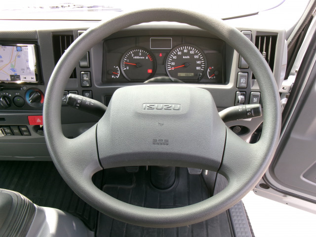 いすゞ エルフ NPR85AN(2WD)の写真11