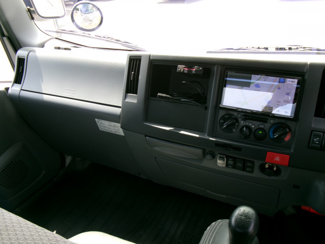 いすゞ エルフ NPR85AN(2WD)の写真13