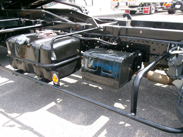 いすゞ エルフ NPR85AN(2WD)の写真33
